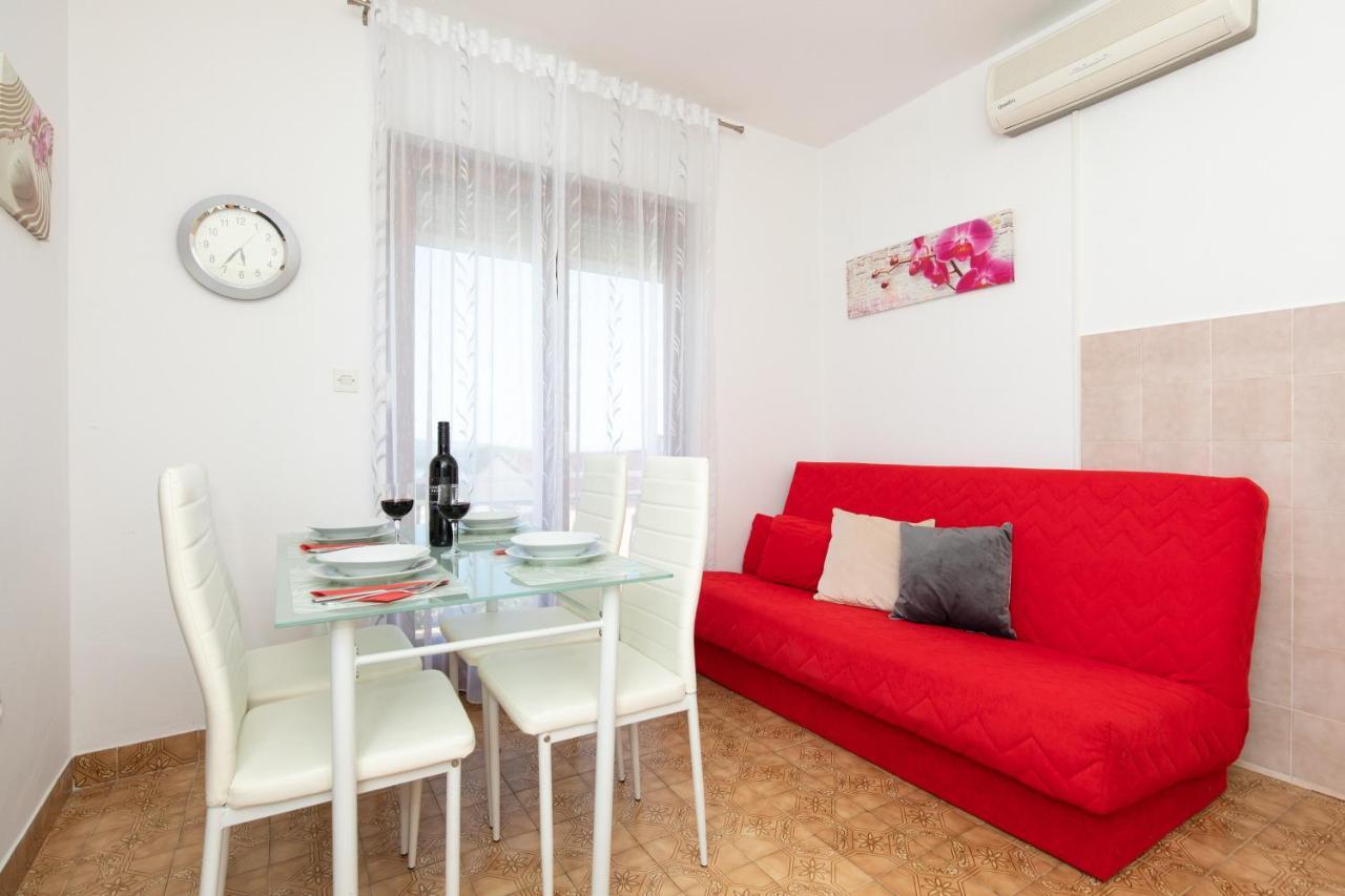 Apartmani Braut Kornić Exterior foto