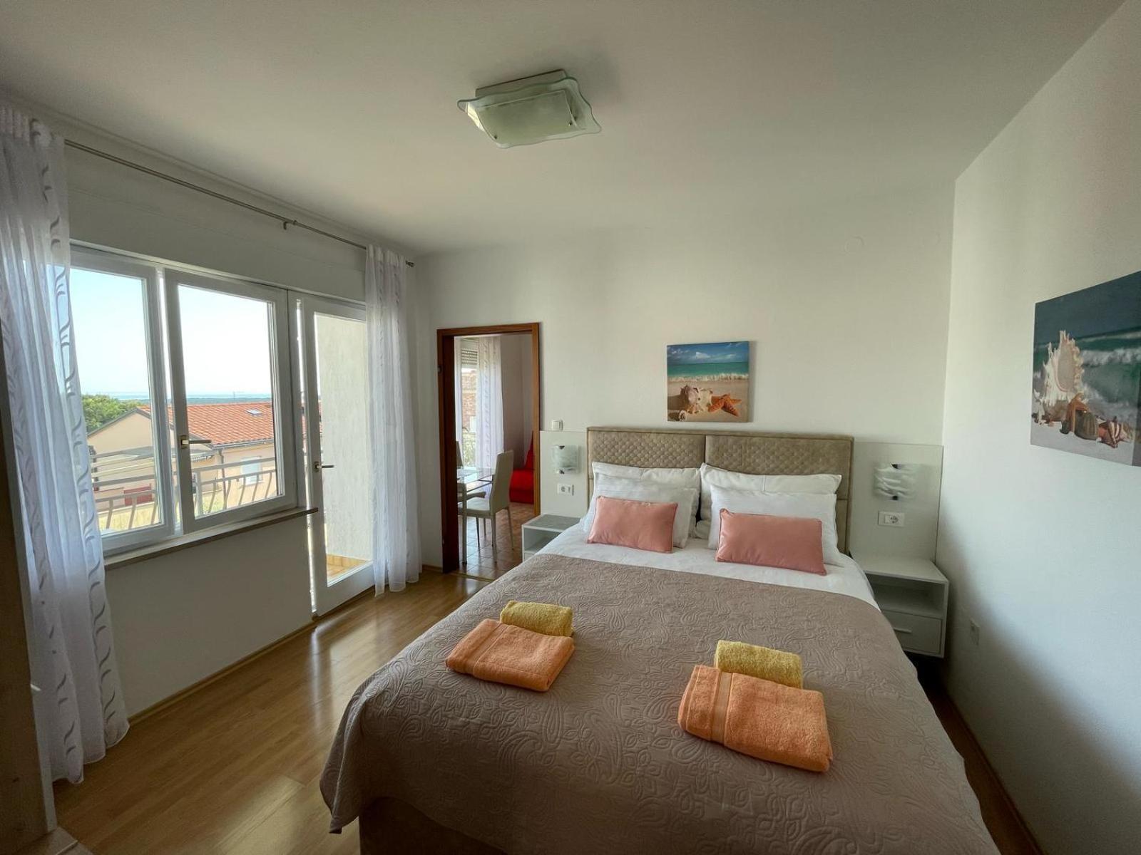 Apartmani Braut Kornić Exterior foto